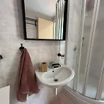 Studio Apartment Apartment *